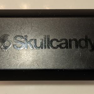 Skull candy bluetooth headphone